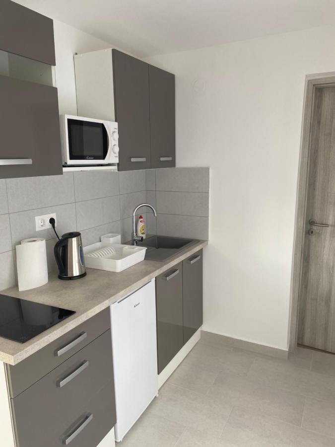 SunSet Beach Apartman Balatonfůzfő Exterior foto